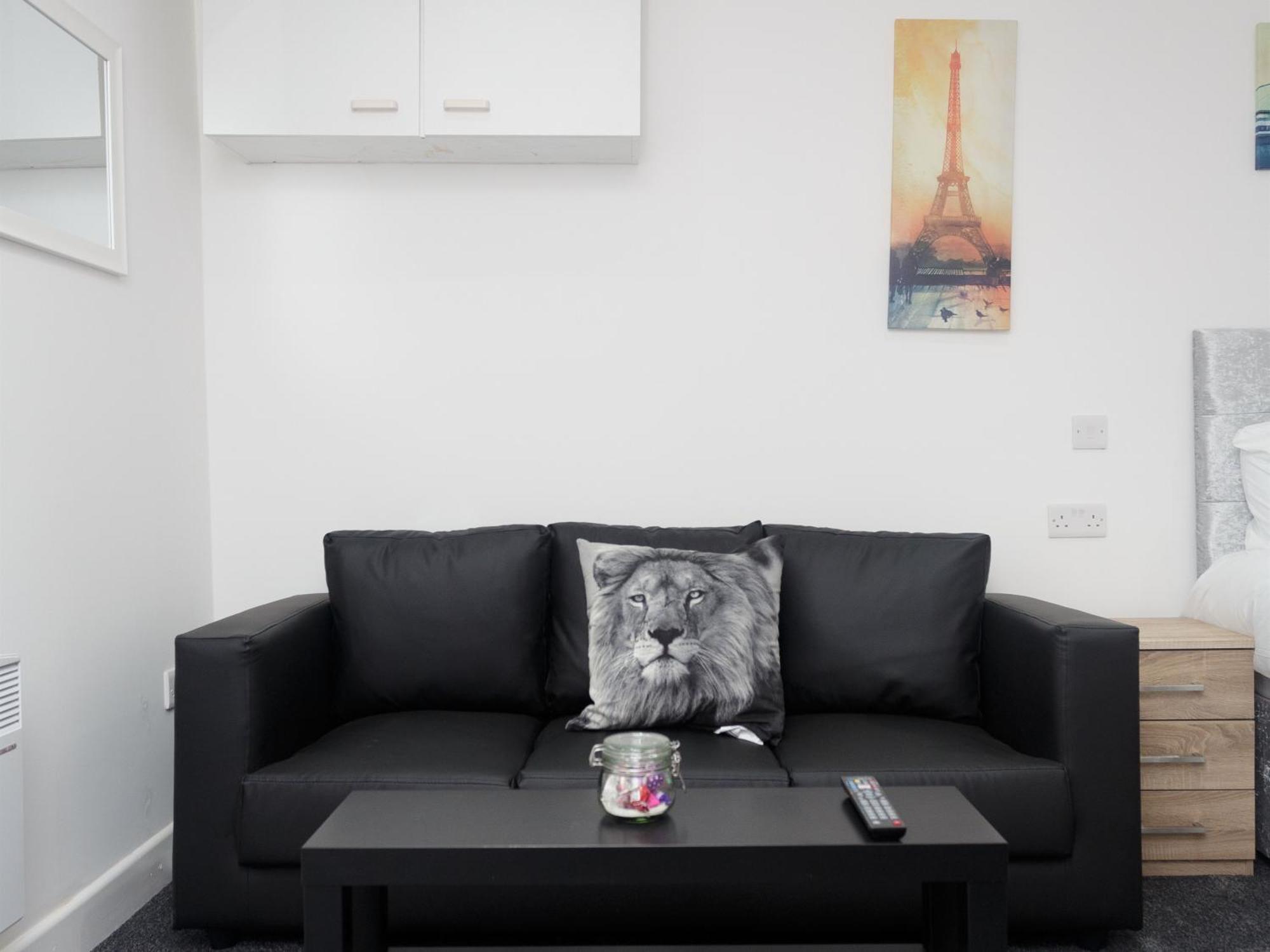 City Hospital Apartments Leeds  Room photo